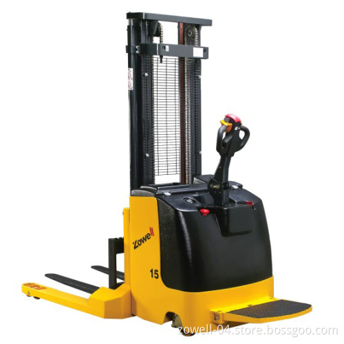 Electric Straddle Stacker Xek1545 (1.5ton 4.5m)